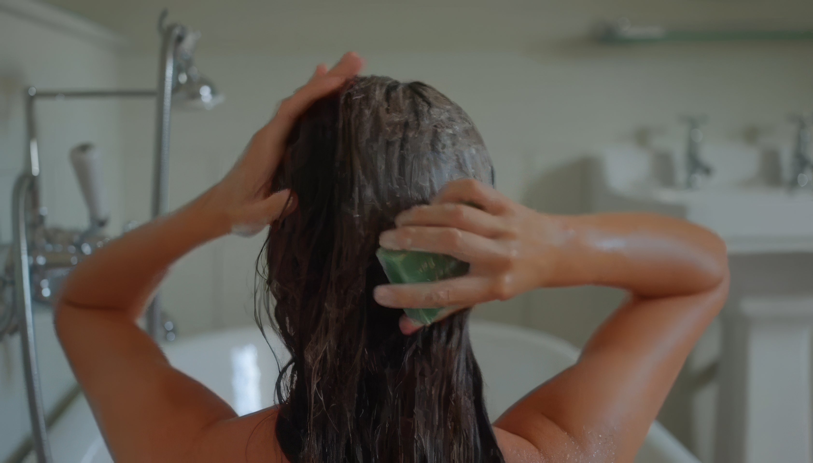 How To Actually Use A Shampoo Bar