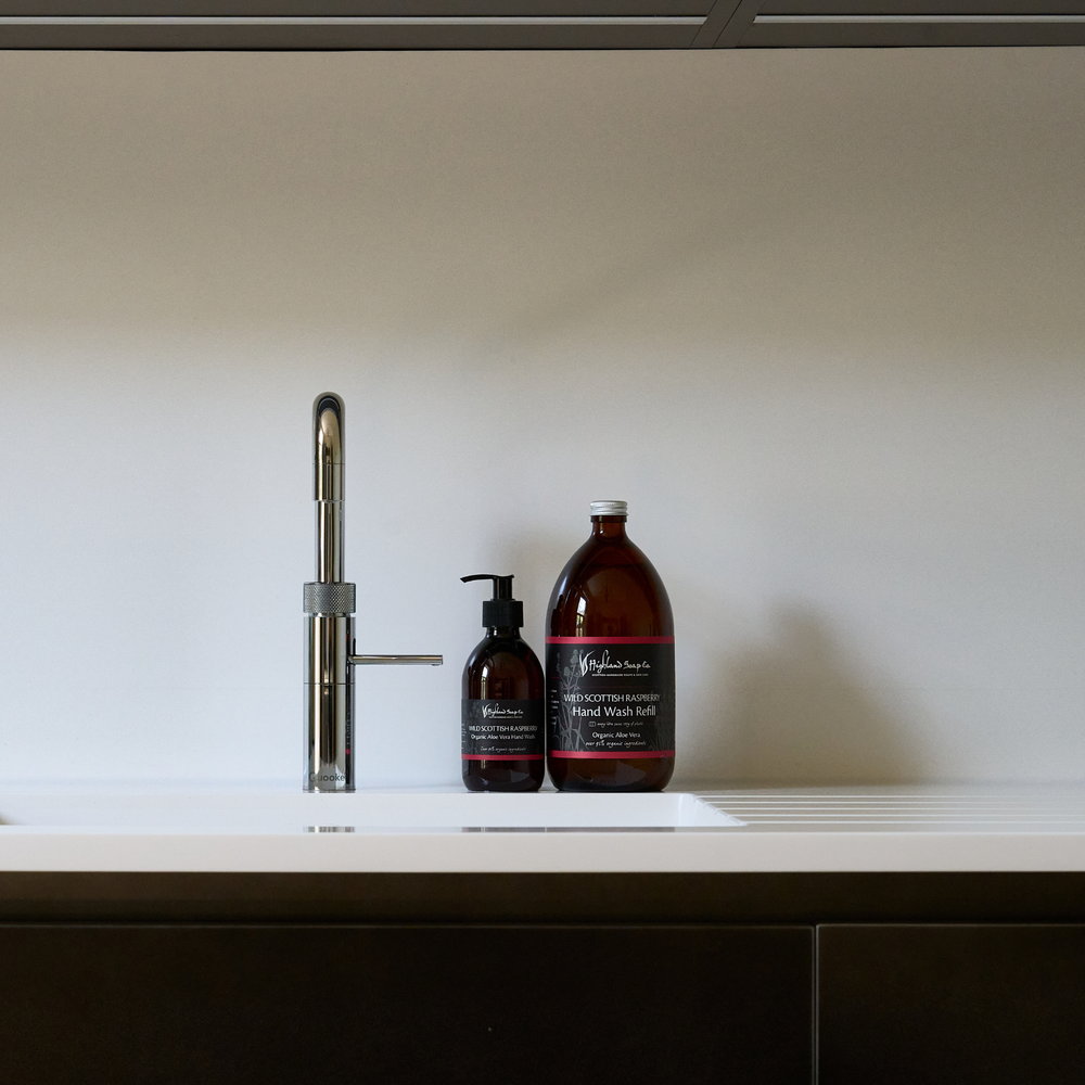 
                  
                    Load image into Gallery viewer, Wild Scottish Raspberry Hand Wash
                  
                