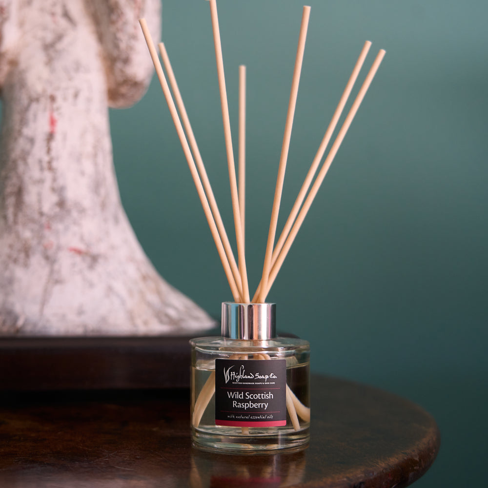 
                  
                    Load image into Gallery viewer, Wild Scottish Raspberry Reed Diffuser
                  
                