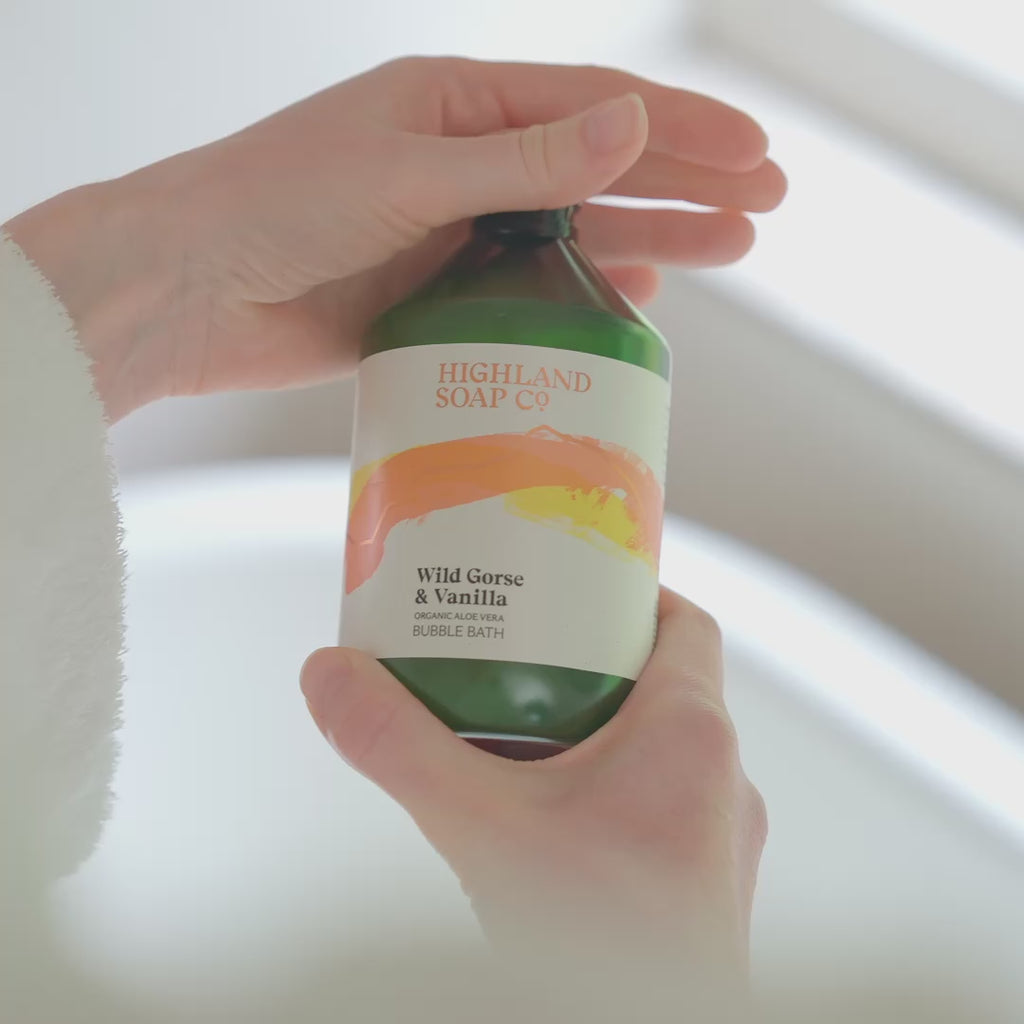 Wild Gorse & Vanilla Bubble Bath 500ml