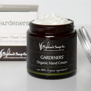 
                  
                    Load image into Gallery viewer, Gardeners Hand Cream 120ml
                  
                