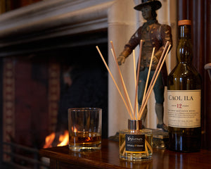 
                  
                    Load image into Gallery viewer, Whisky &amp;amp; Honey Reed Diffuser
                  
                
